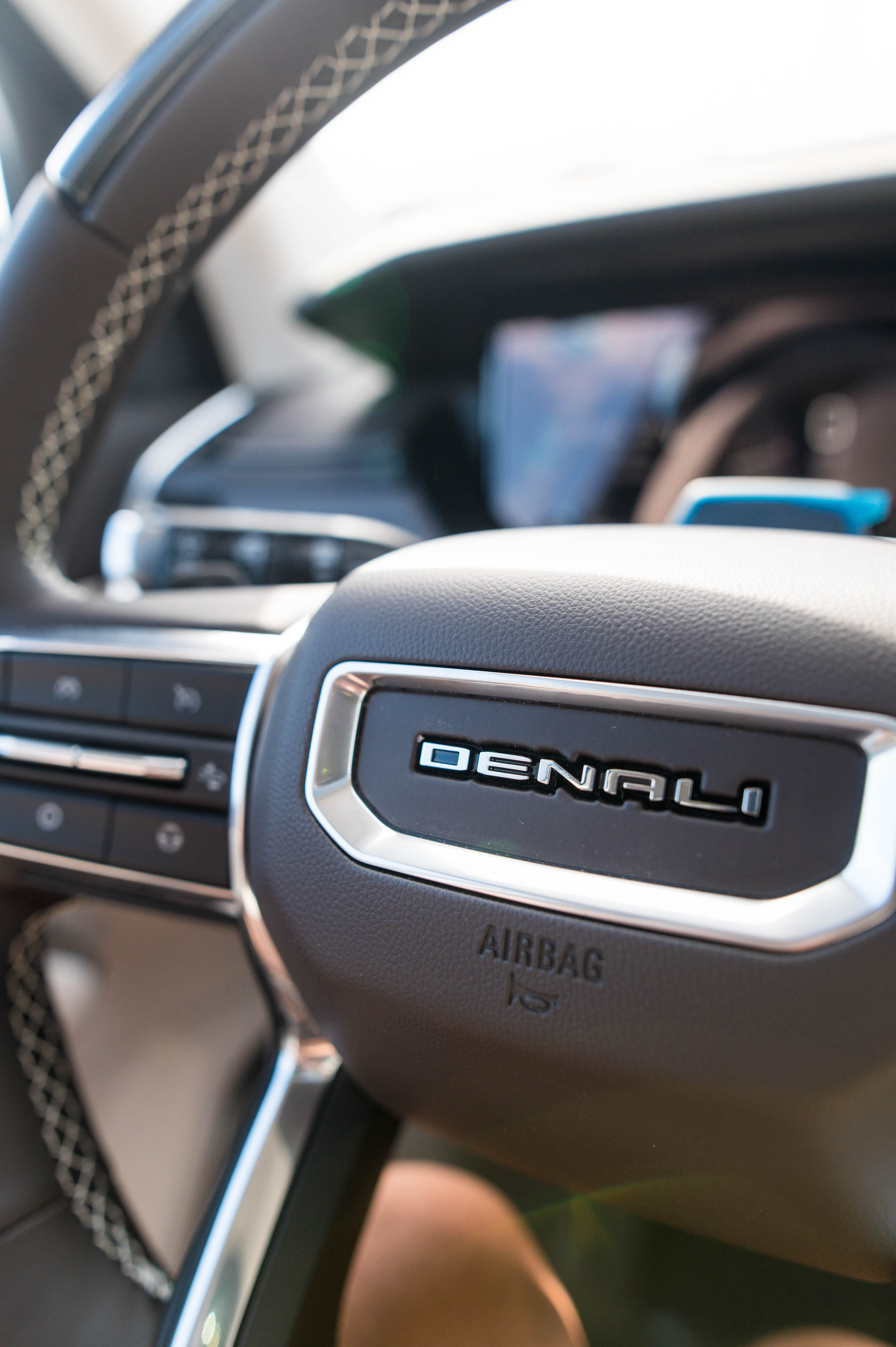 2024 GMC Acadia