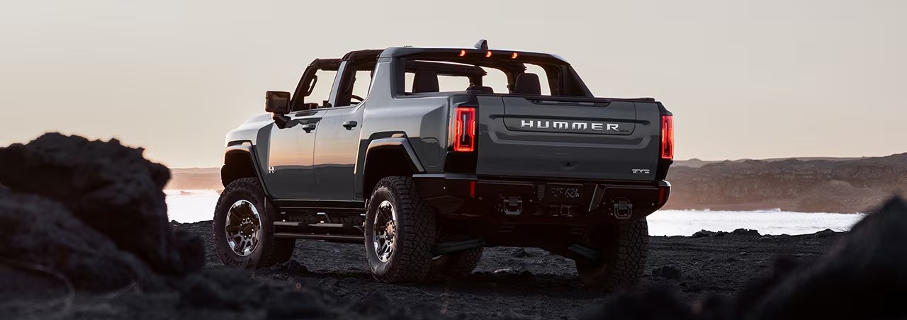 2026 GMC Hummer EV in Midland, ON